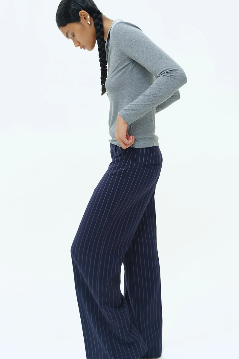 Pantalon de tailleur à jambes larges