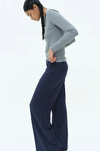 Pantalon de tailleur à jambes larges