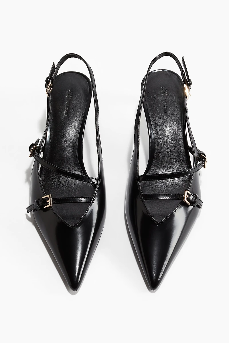 Escarpins à bride arrière en cuir
