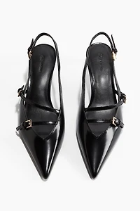 Escarpins à bride arrière en cuir