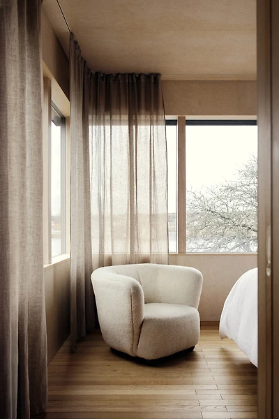 Single-Pack Long and Wide Curtain Panel