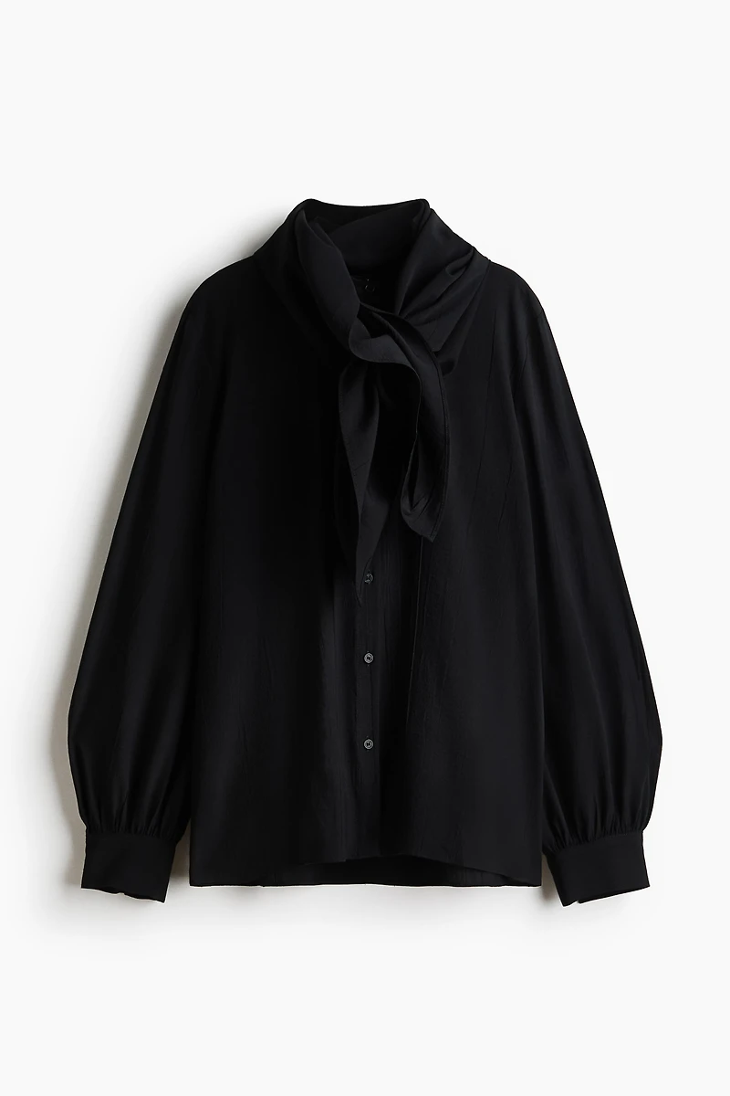 Chemise avec foulard