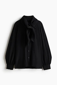 Chemise avec foulard