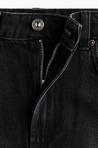 Short en denim à effet usé