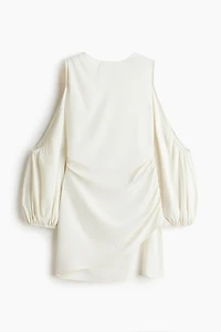 Robe épaules dénudées avec manches ballon