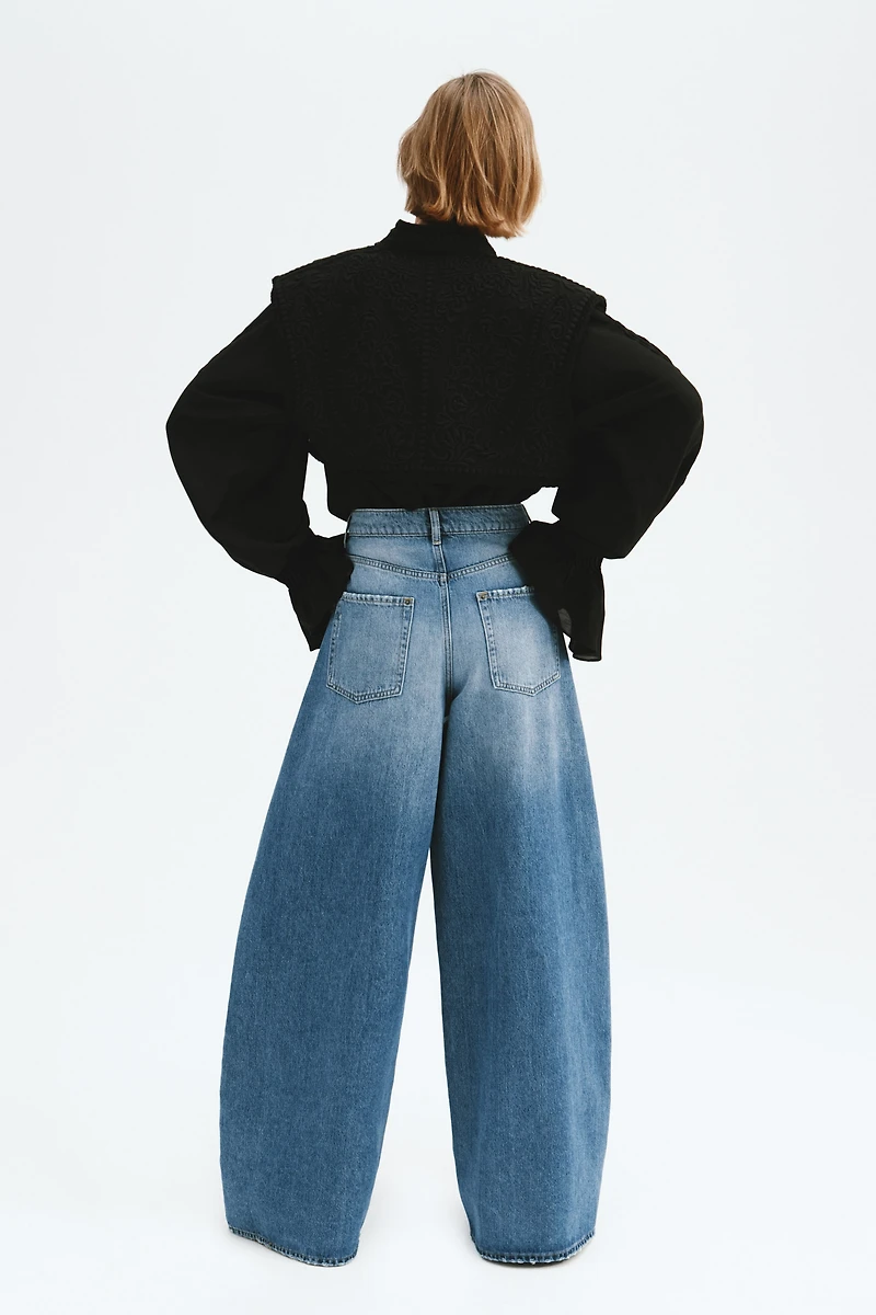 Barrel Leg Regular Jeans
