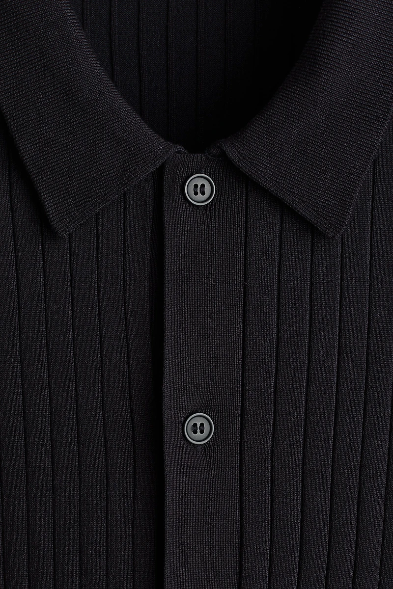 Chemise classique en tricot côtelé