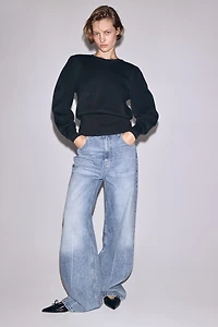 Top with Shoulder Pads