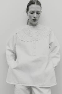 Crochet-Look Collar