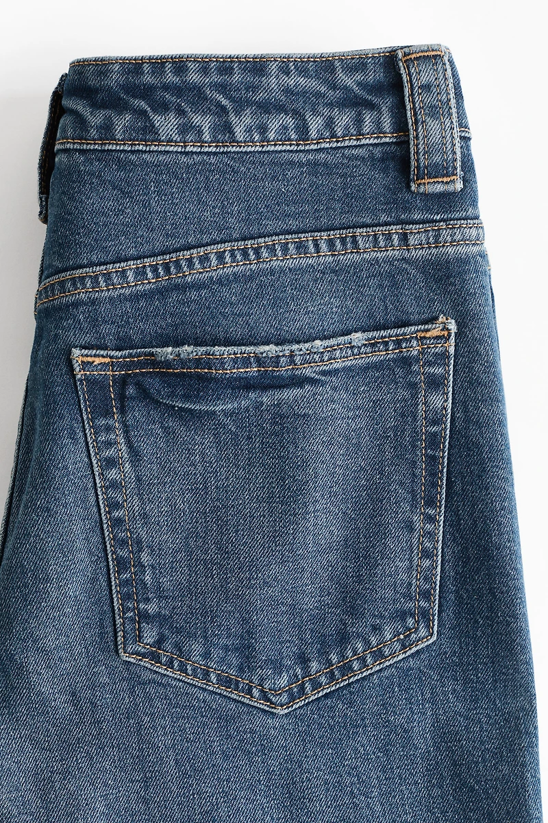 Wide-Leg High-Waist Jeans
