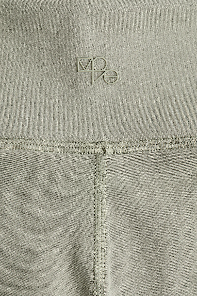 Cycling shorts with SoftMove™