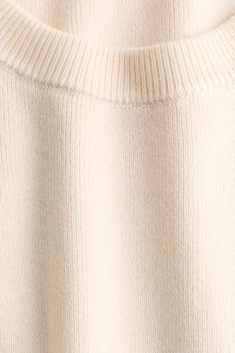 Fine-Knit Sweater Vest