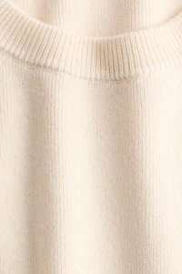 Fine-Knit Sweater Vest