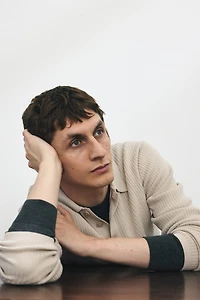 Polo près du corps en tricot côtelé