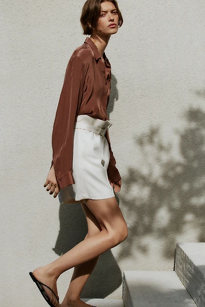 Short en viscose mélangée avec ceinture