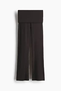 Flared Yoga Leggings with SoftMove™