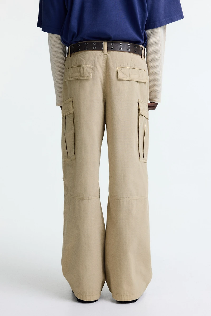 Loose-Fit Cargo Pants