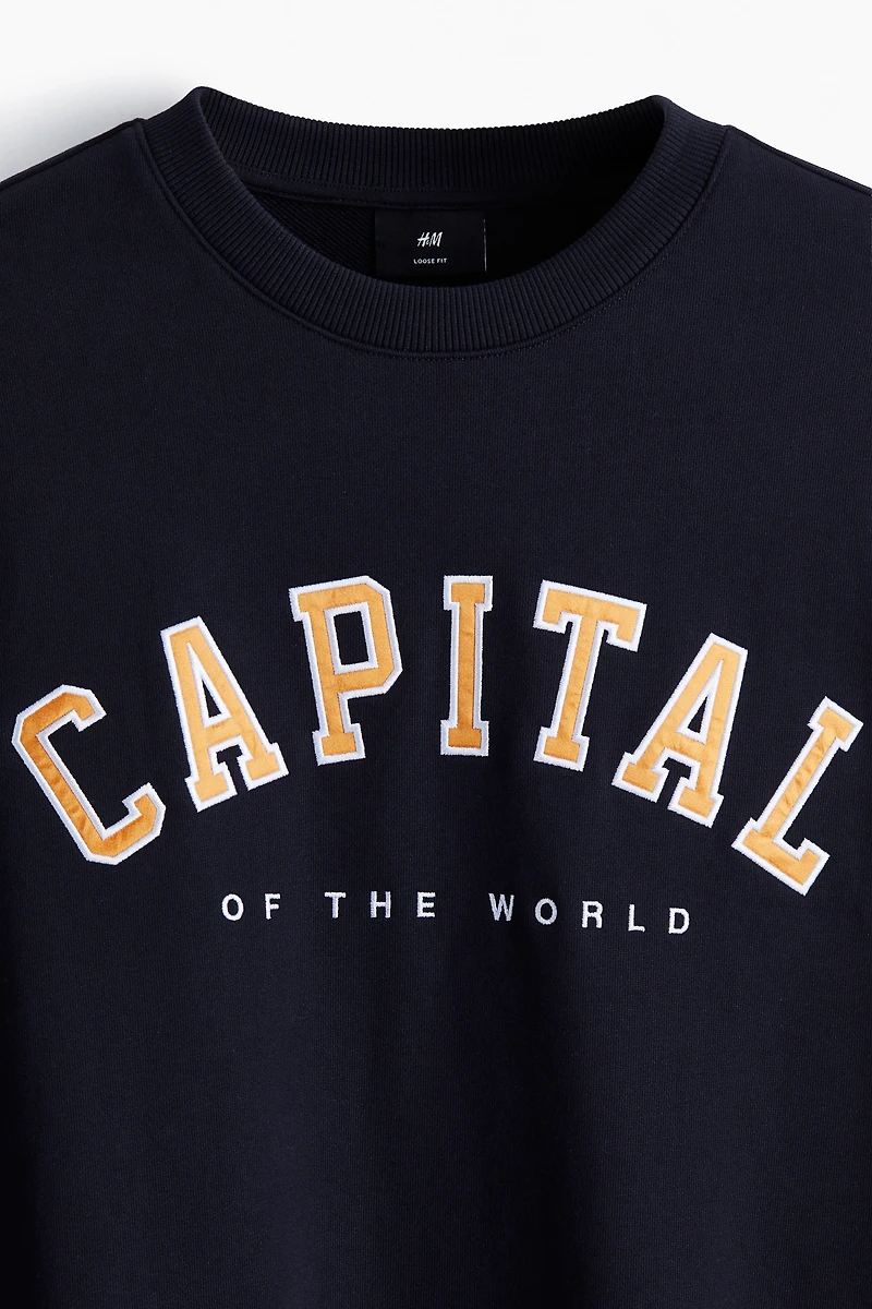 Loose-Fit Sweatshirt