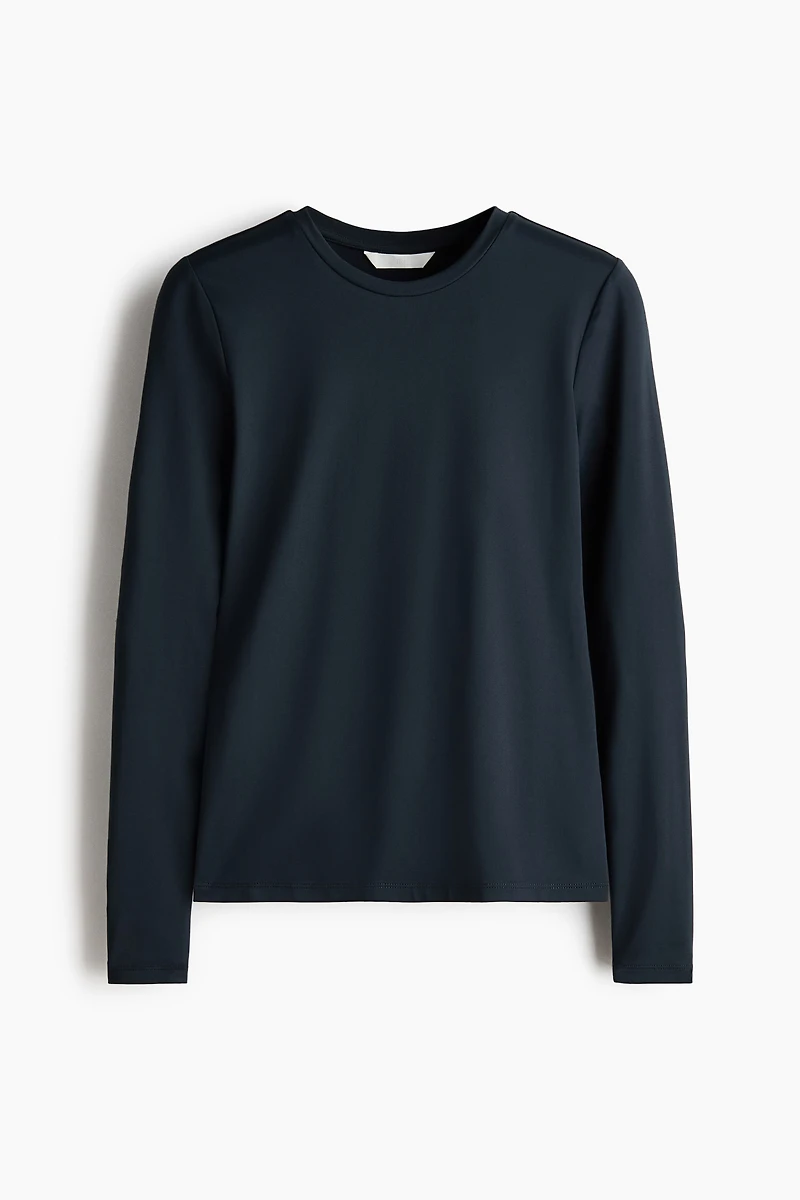 Long-sleeved Microfiber Top