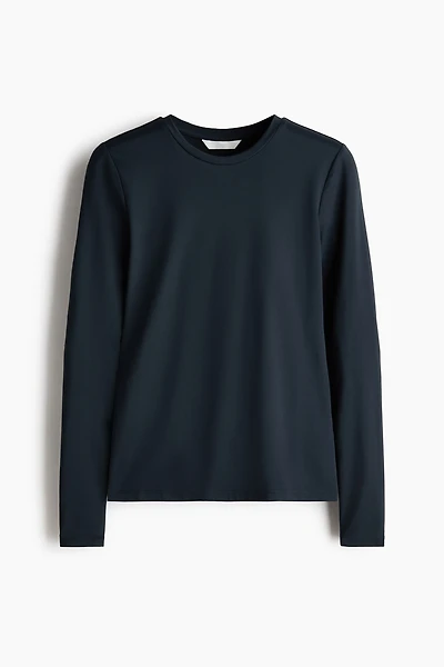 Long-sleeved Microfiber Top