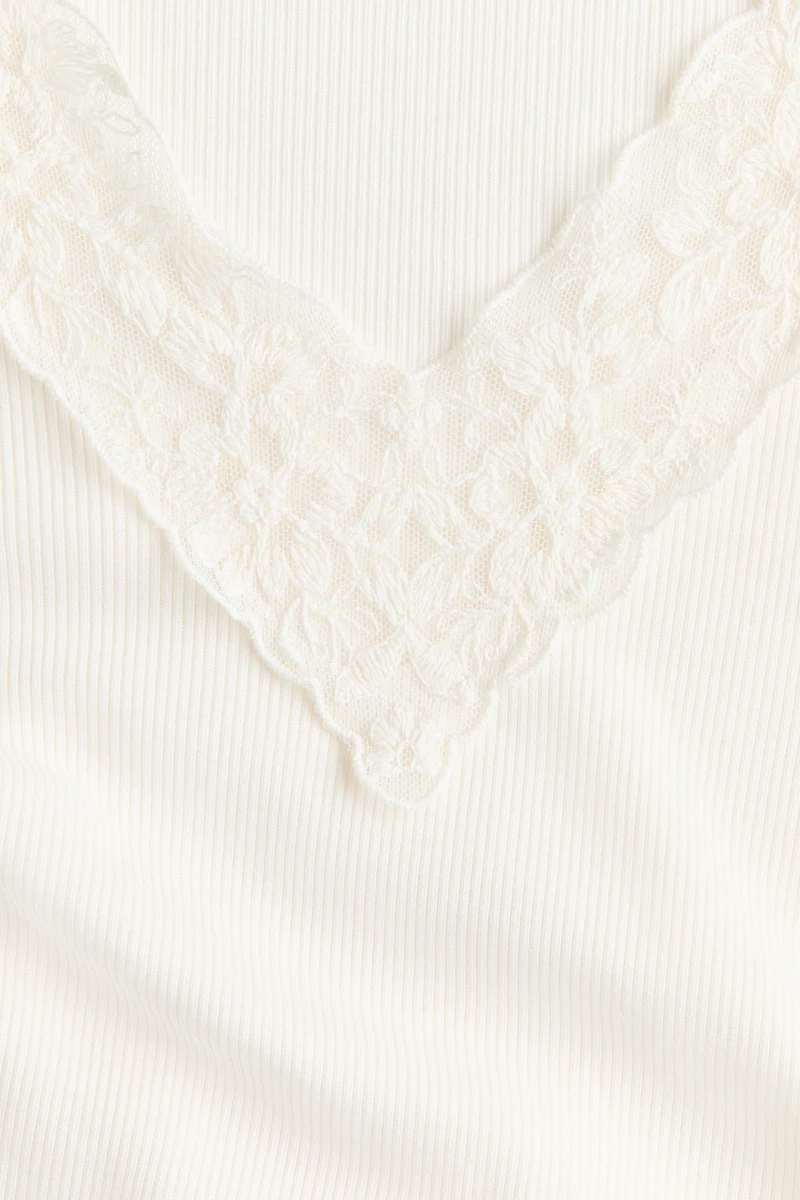 MAMA Ribbed V-Neck Top