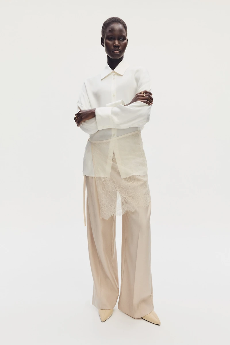 Foulard de hanches en dentelle