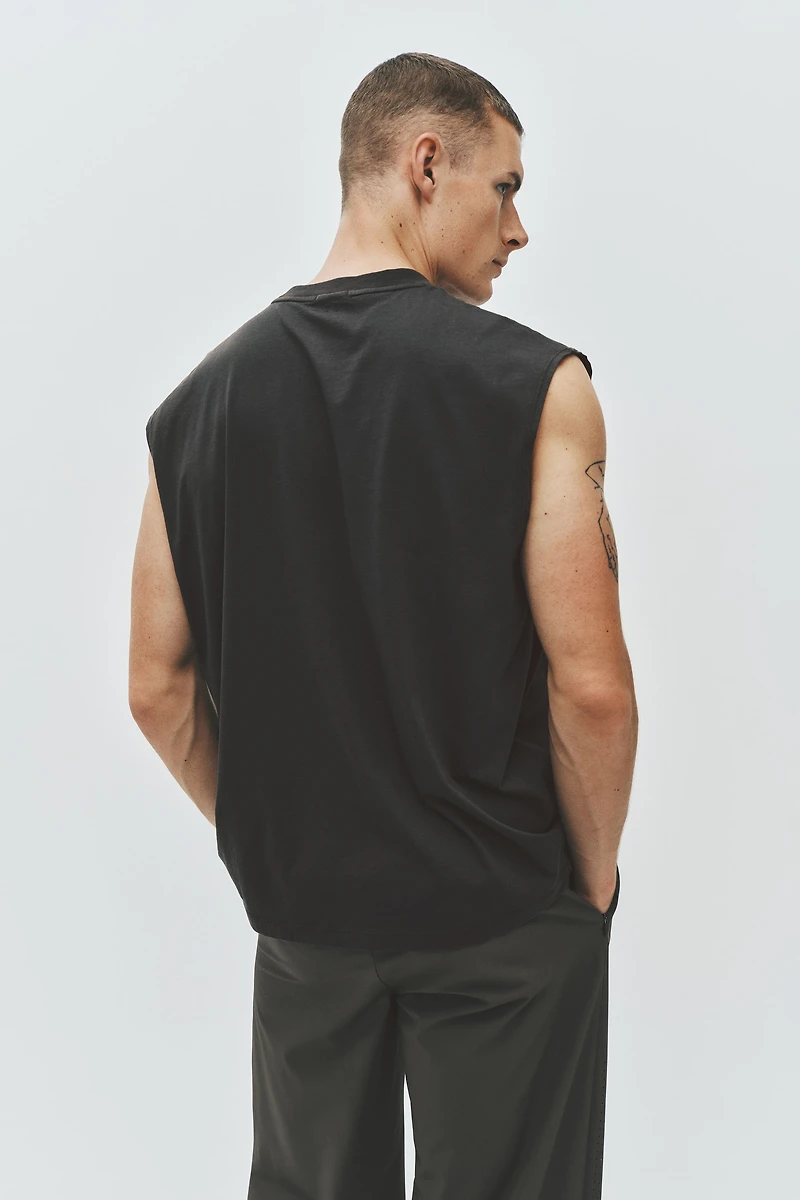 Loose-Fit Sports Tank Top with DryMove™