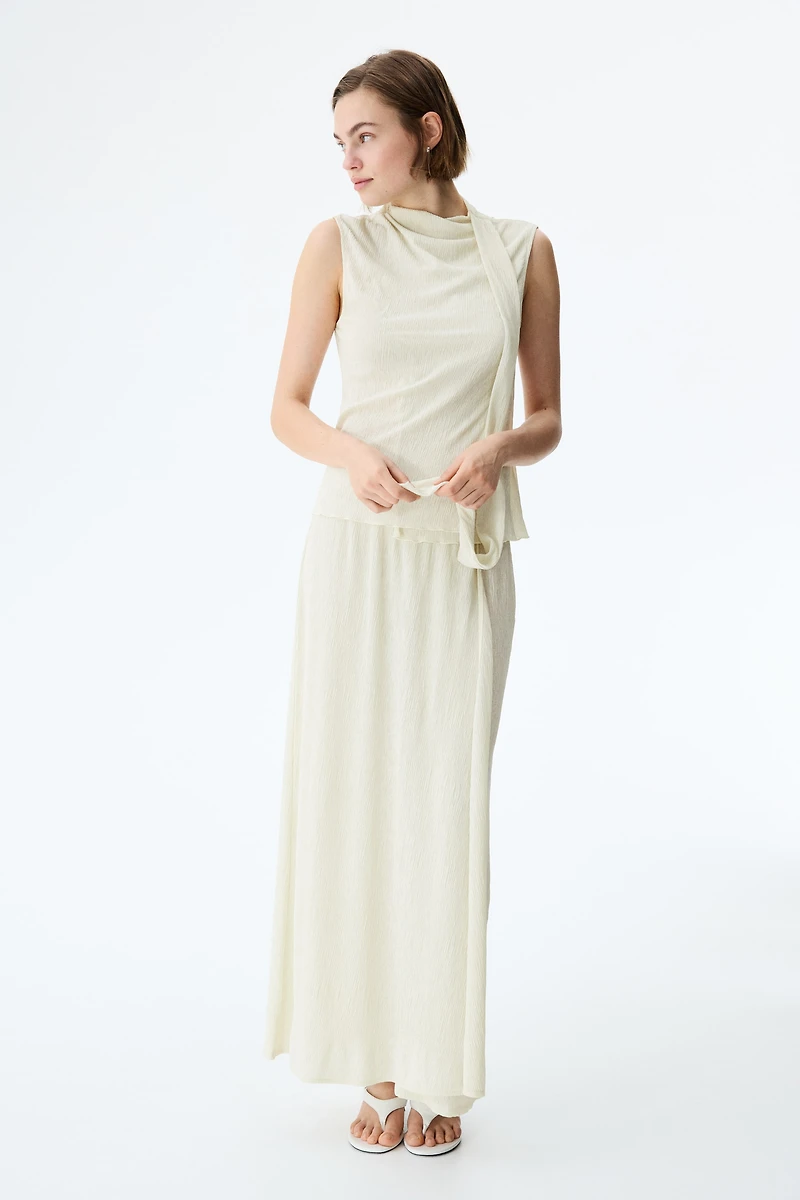 Haut avec détail style écharpe