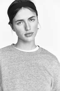 Short-Sleeved Sweatshirt