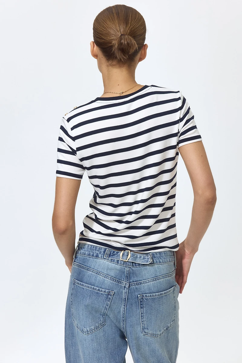 Button-Detail Viscose Top