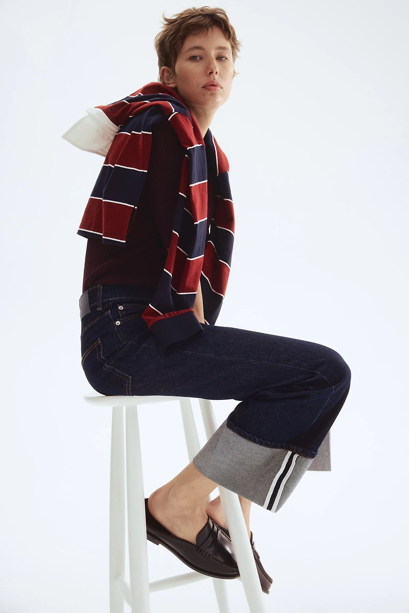 Jean large en haut de la cheville