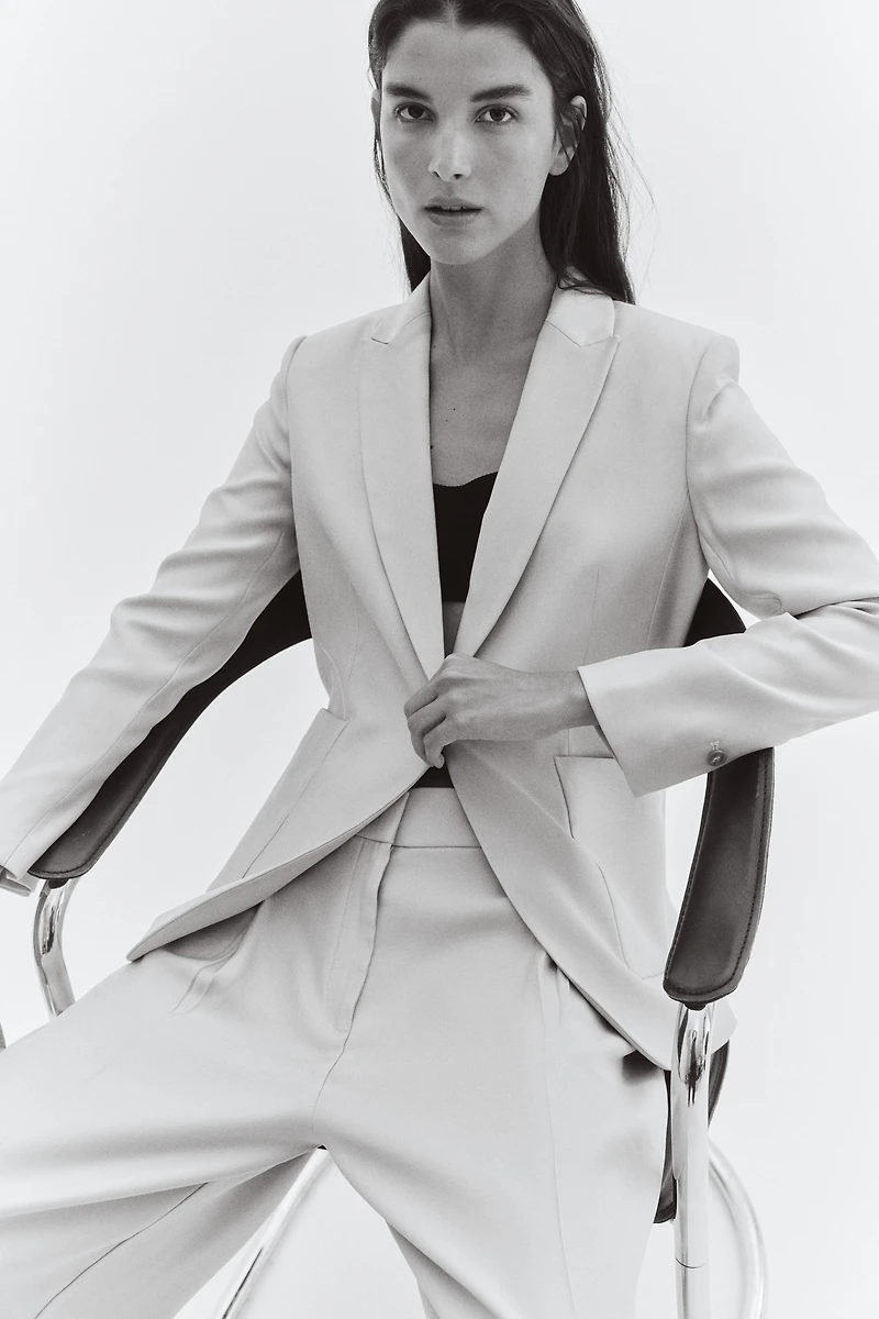 Fitted Blazer