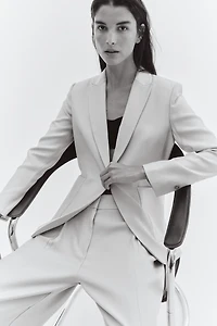 Fitted Blazer