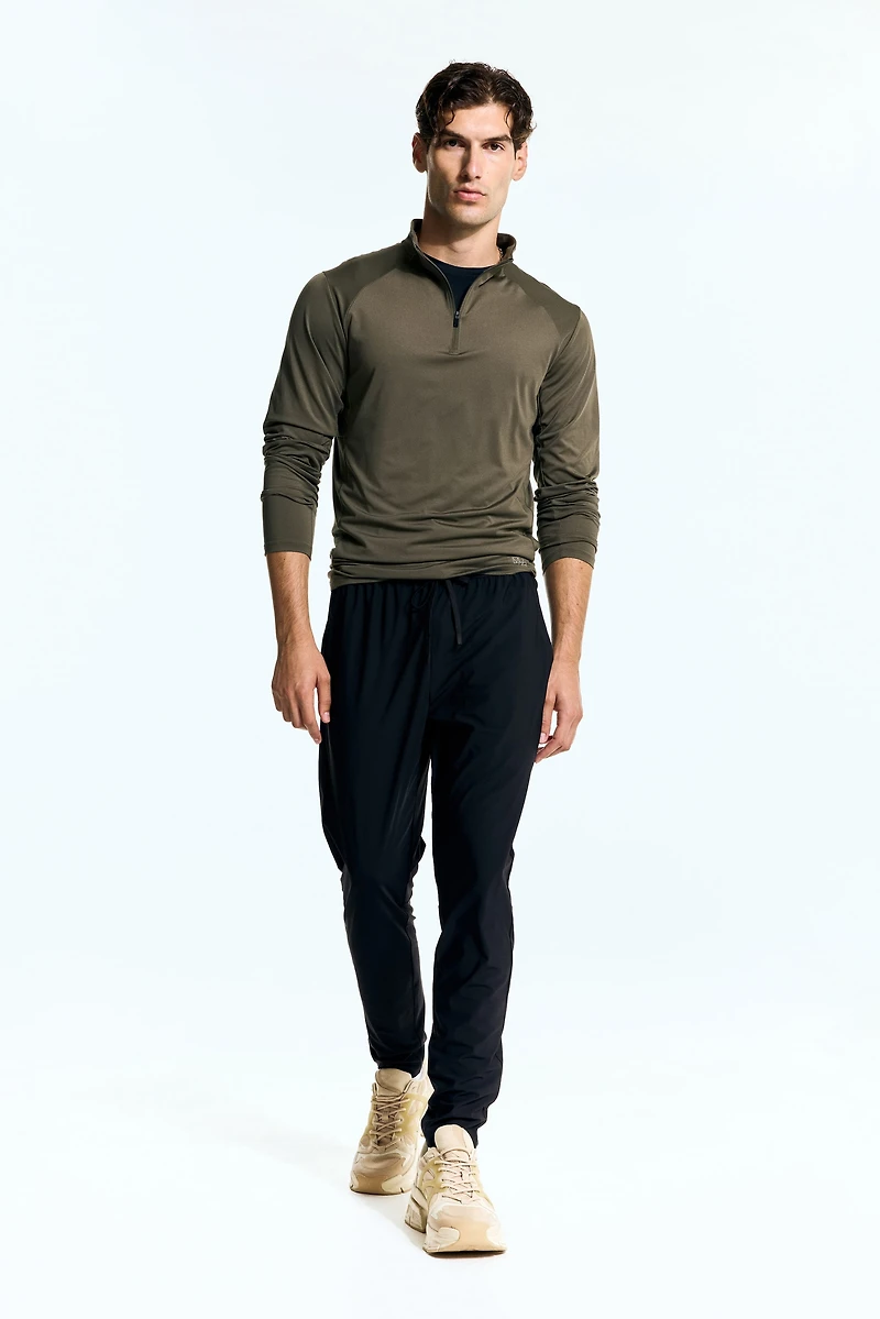 Slim-Fit Sports Pants with DryMove™