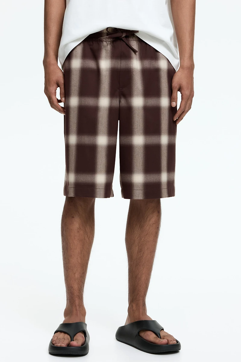 Short ample