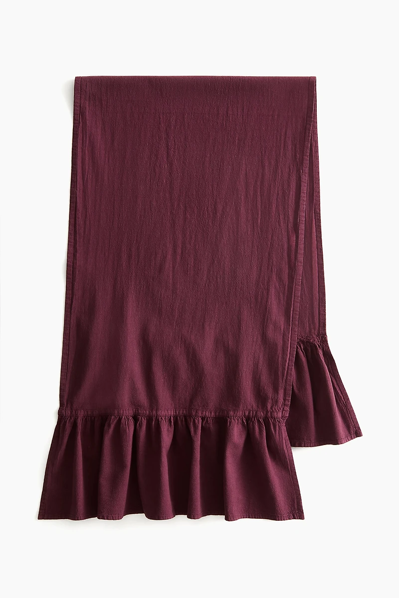 Ruffle-trimmed Table Runner
