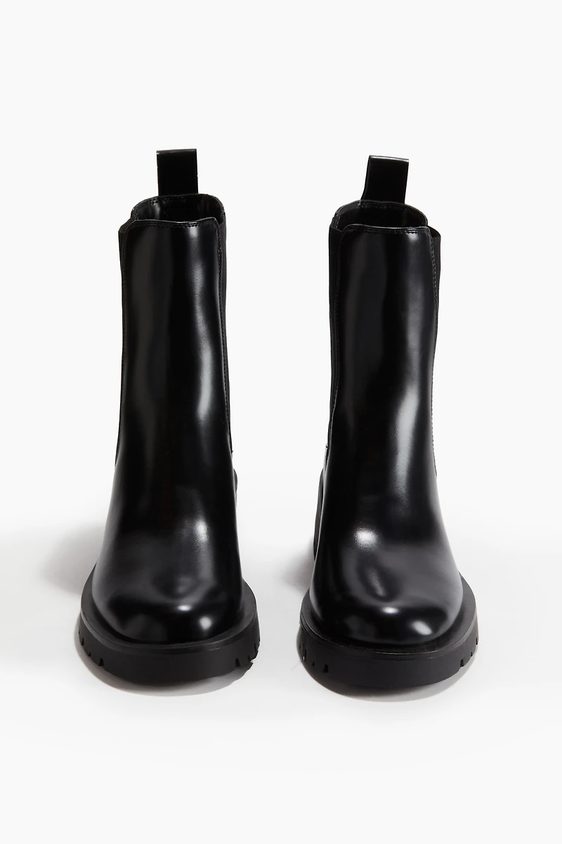 Chelsea Boots