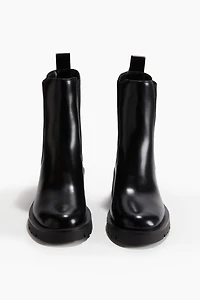 Chelsea Boots