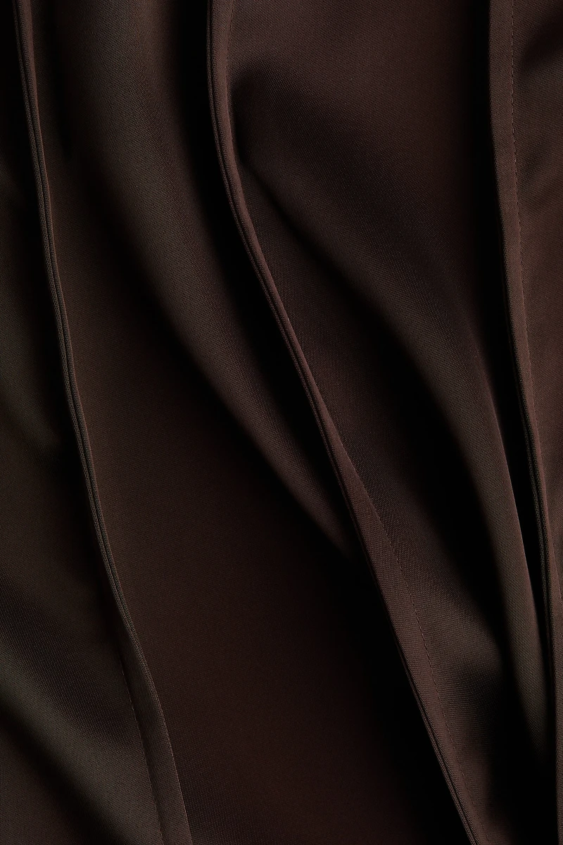 Jupe trapèze en satin