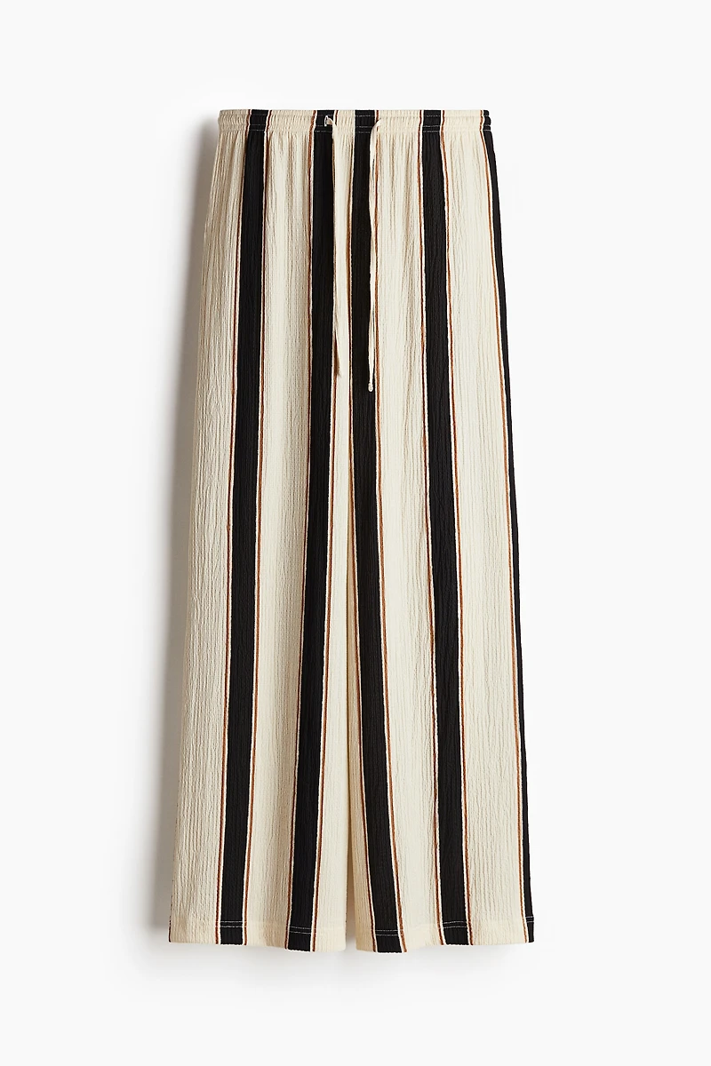 Wide-cut Pull-on Pants
