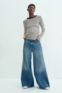 MAMA Ribbed Jersey Top