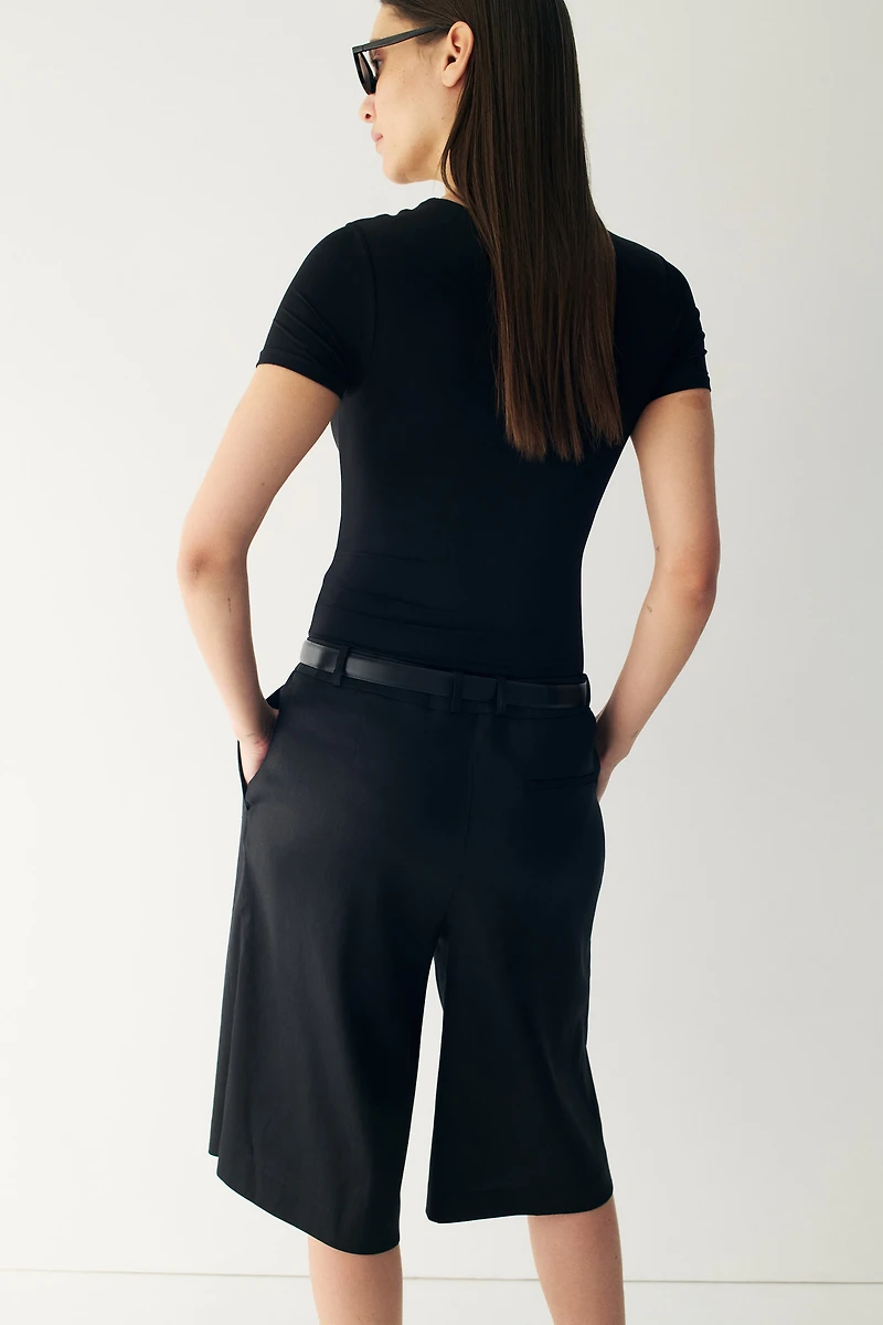 Loose-Fit Linen-Blend Shorts