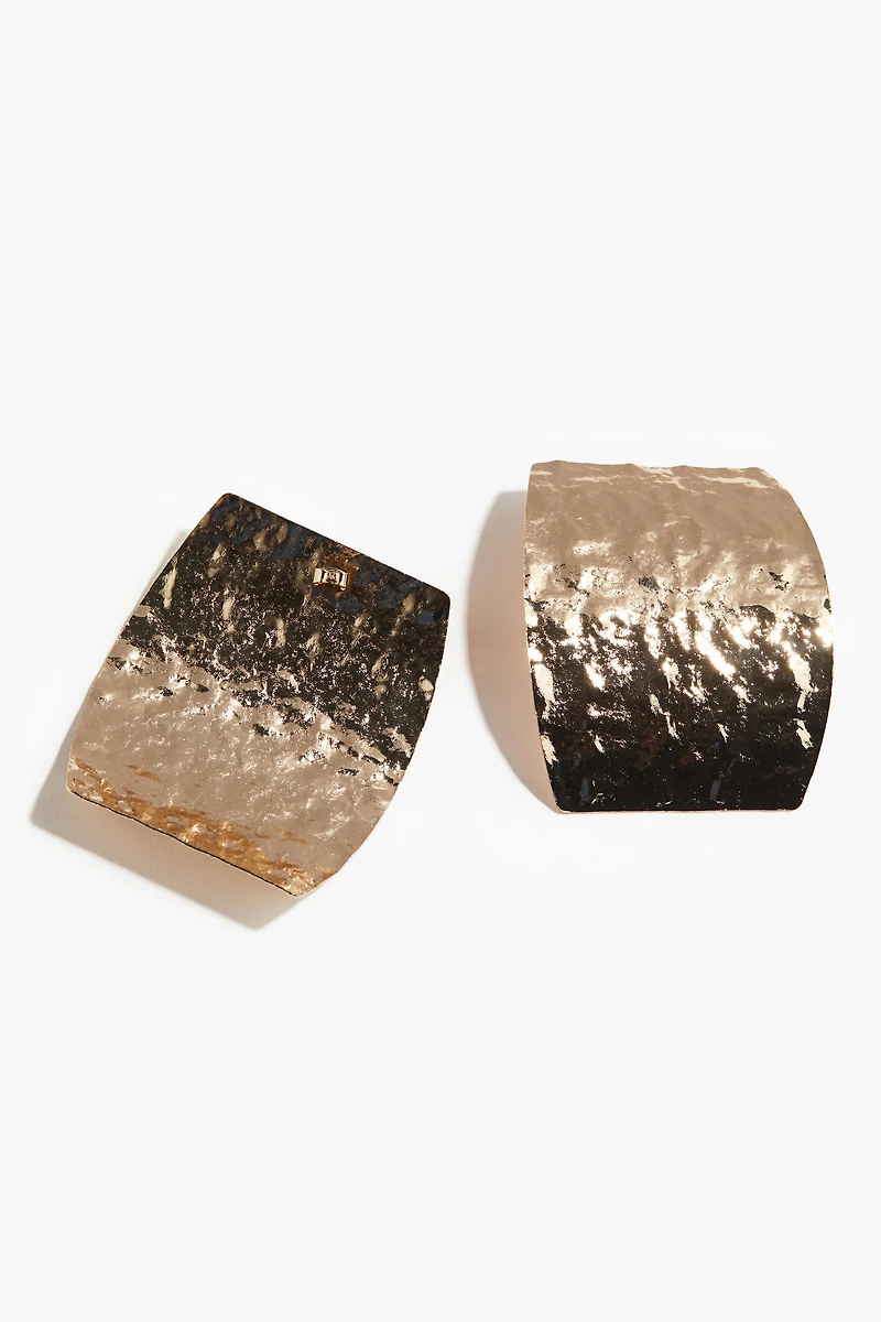 Grandes boucles d'oreilles martelées
