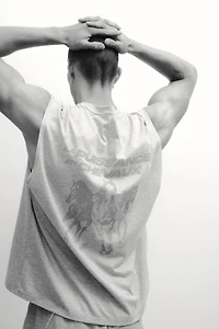 Loose-Fit Sports Tank Top with DryMove™