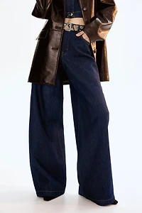 Wide High Jeans