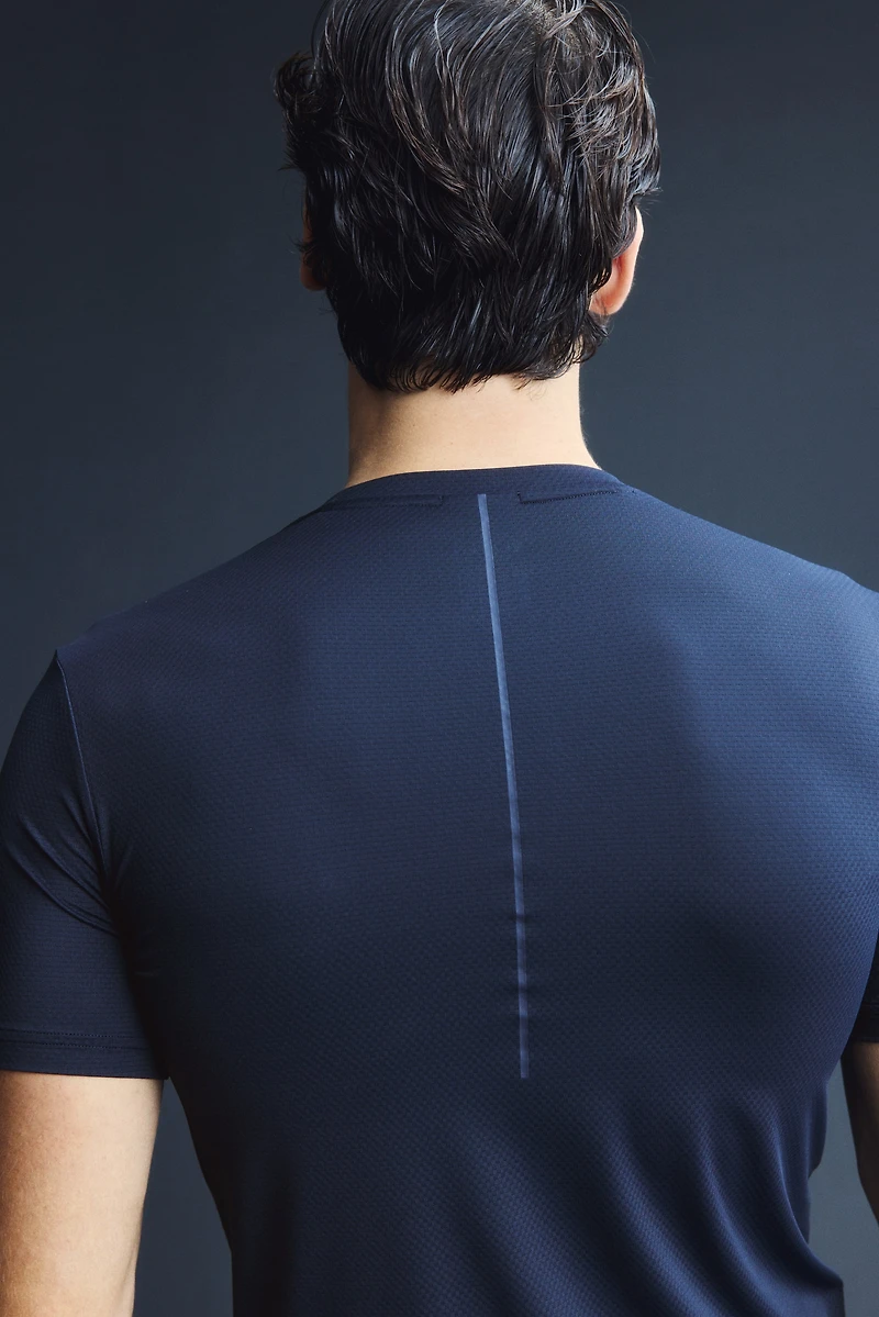 Muscle Fit Sports T-Shirt with DryMove™