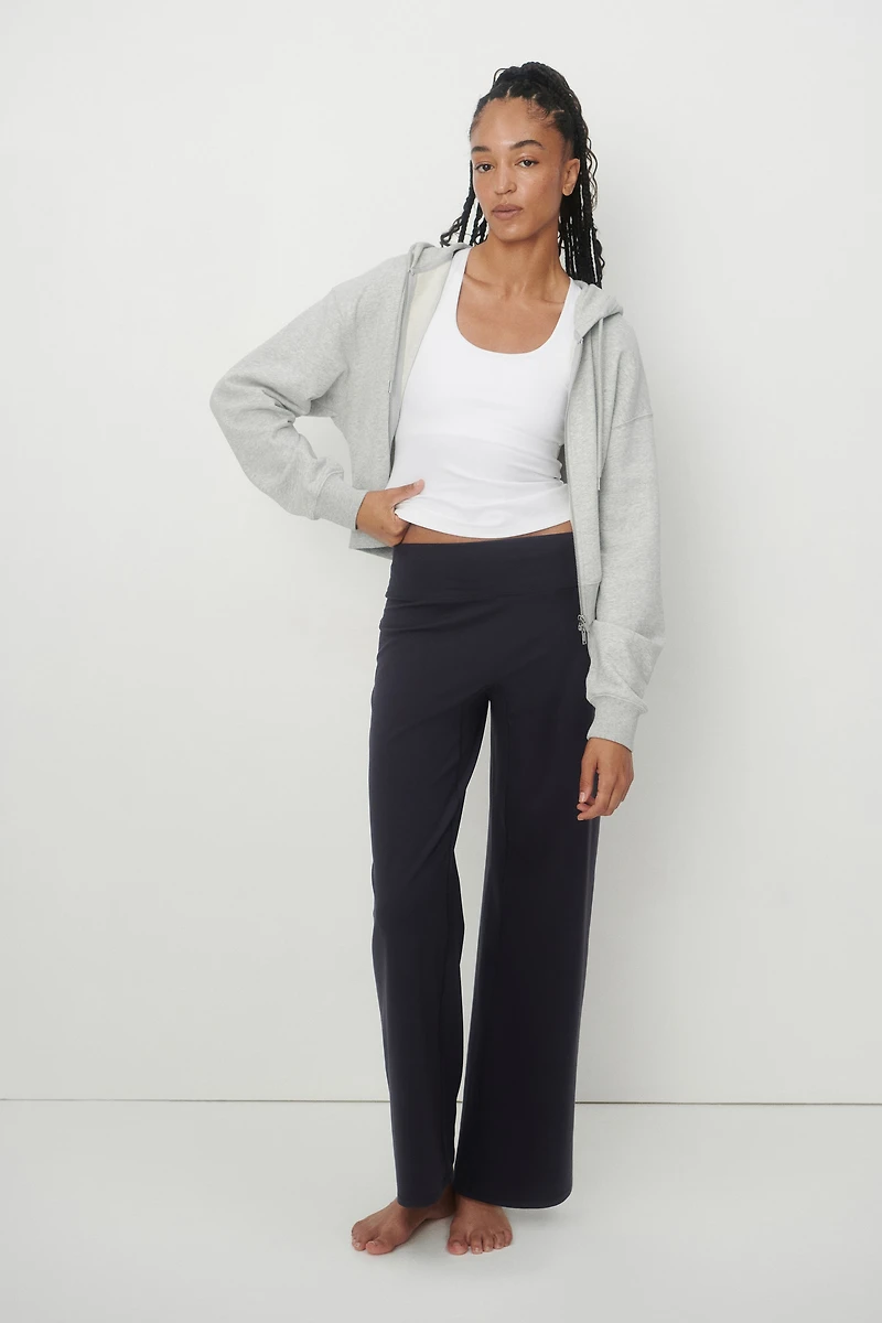 Wide-Leg Sports Pants with SoftMove™
