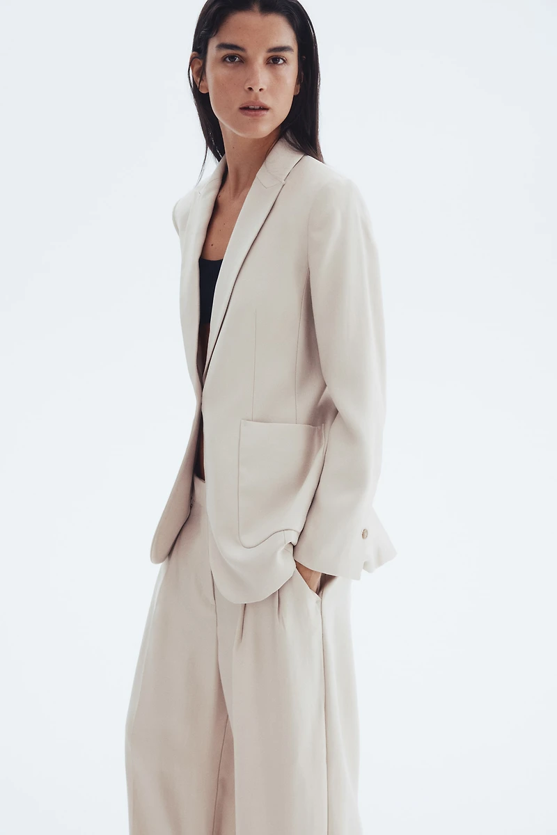 Fitted Blazer