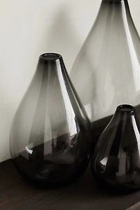Vase en forme de goutte