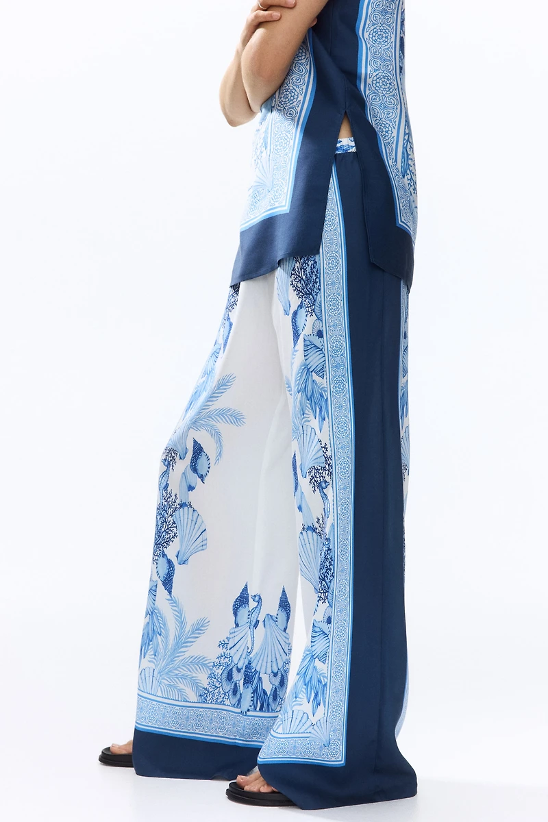Wide-Leg Lyocell Pants